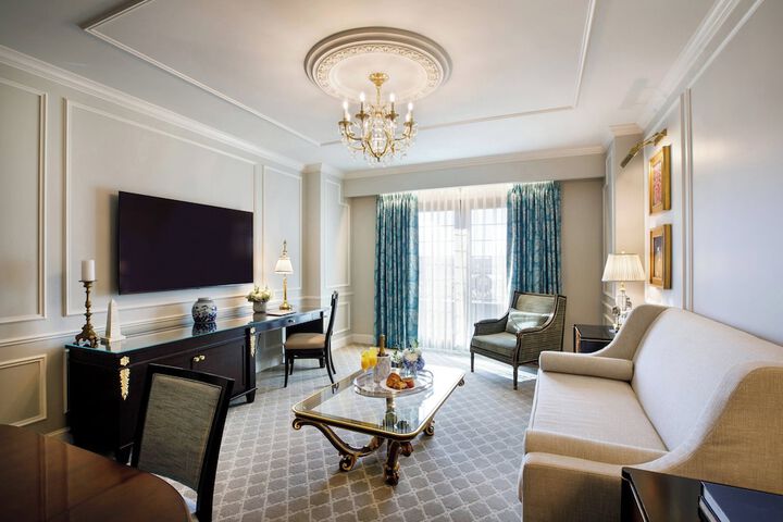 Hotel Carmichael Autograph Collection