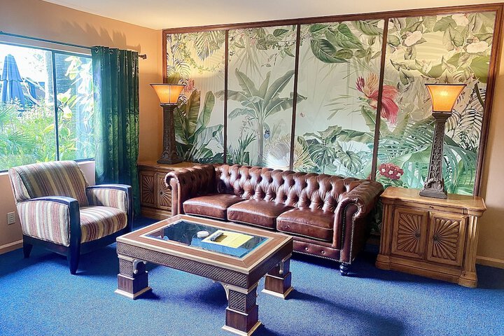 Room 35 of 85