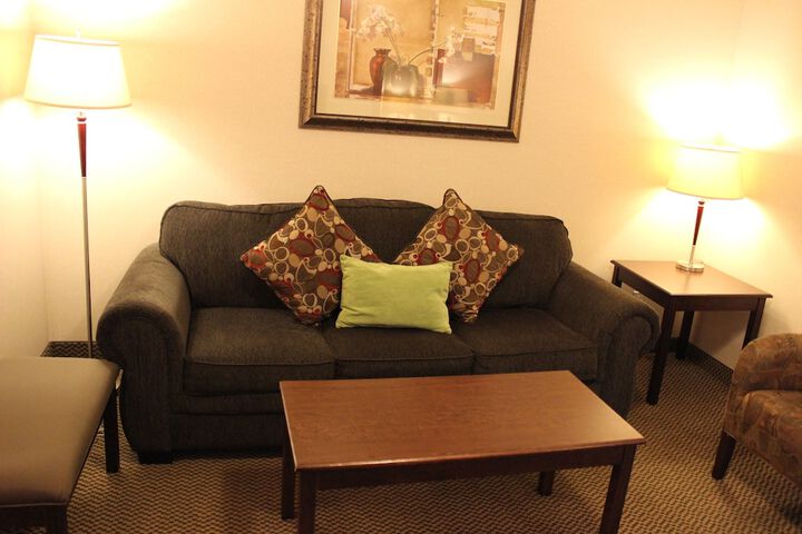 Room 13 of 40