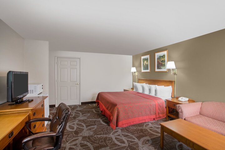 Room 7 of 22