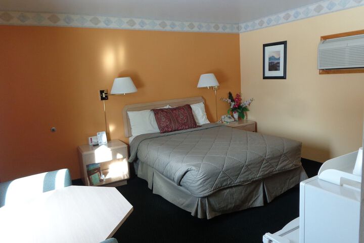 Room 35 of 40