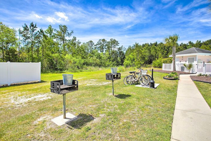 Little River Condo w / Pool 6 Mi to Beach!