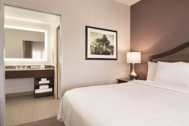 Room 20 of 38