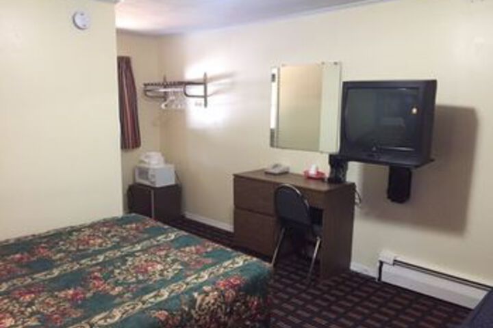Biddeford Motel