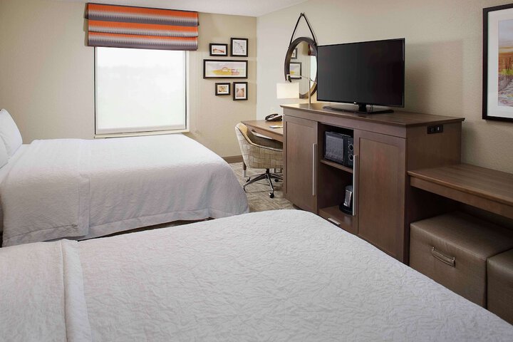Hampton Inn Garden City Long Island