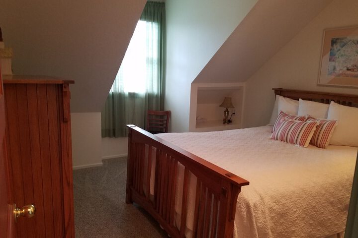 Room 45 of 77