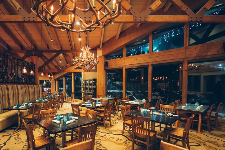 Dining 61 of 84
