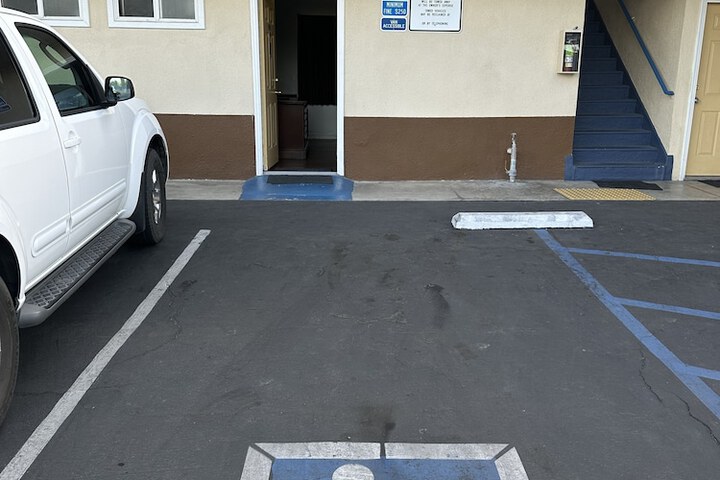 Hotel 6 of 28