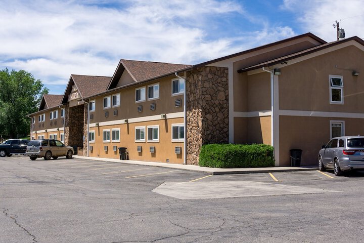 Hotel 3 of 74