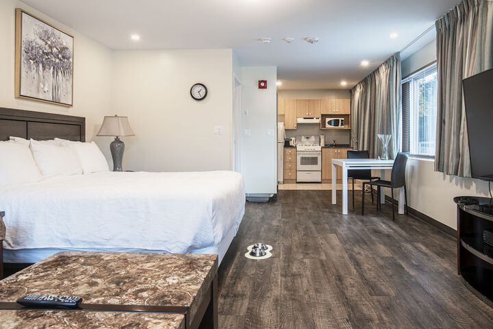 Room 15 of 49