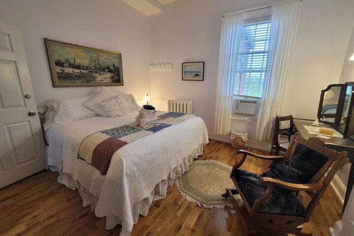 Room 20 of 39