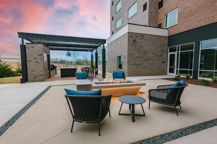 Homewood Suites by Hilton Buford Mall of Ga