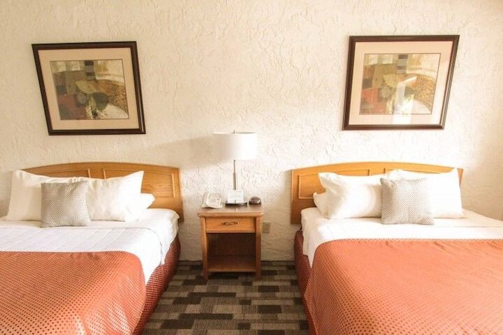 Room 28 of 59