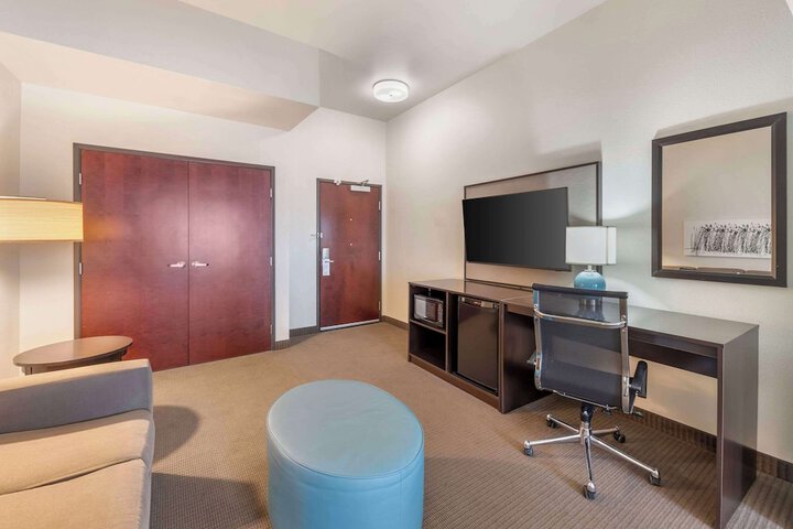 Room 12 of 42