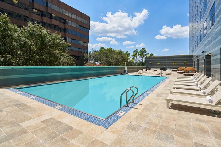Pool 4 of 43