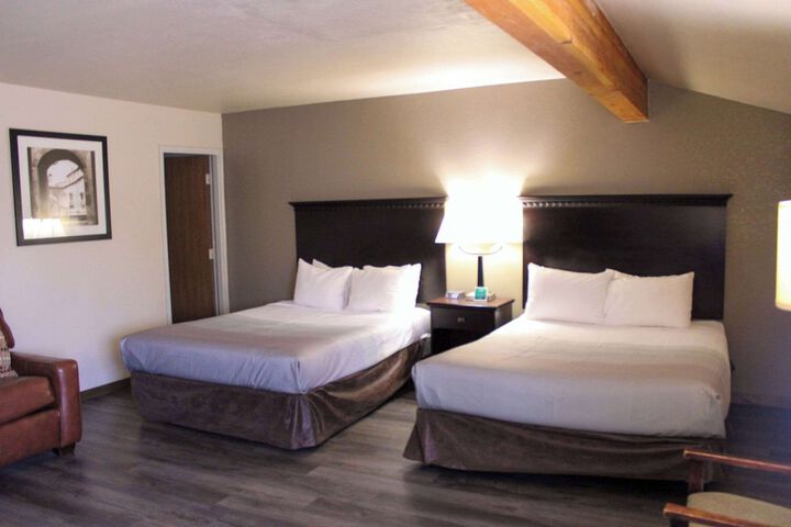 Room 31 of 40