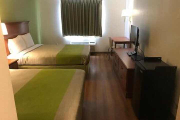 Motel 6 South