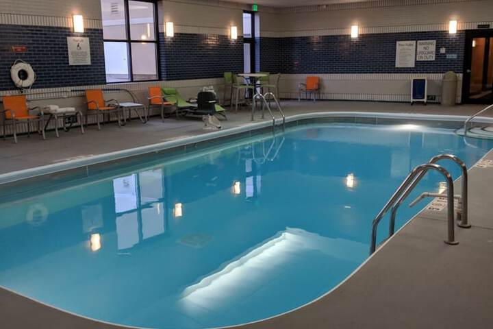 Holiday Inn Champaign by IHG