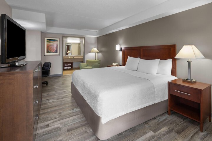 Days Inn by Wyndham Dumfries Quantico