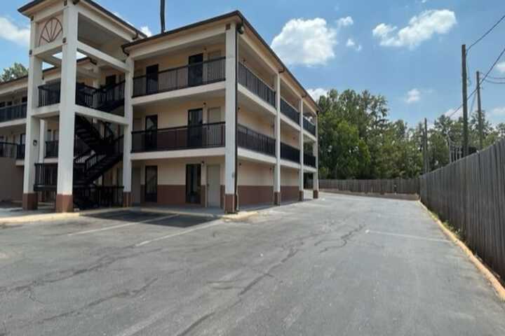 Motel 6 Laurel MS