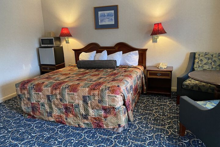 Economy Lodge