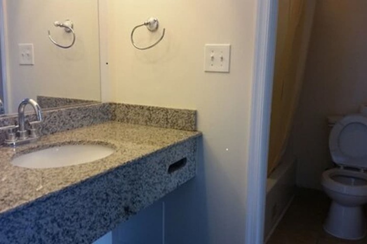 Room 7 of 19
