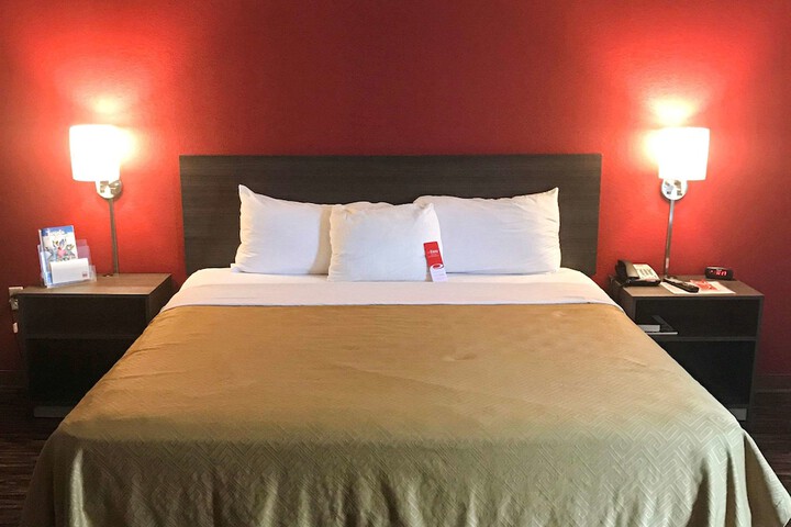 Room 15 of 26