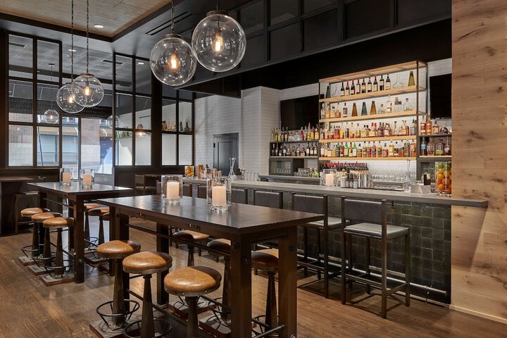 Hotel Phillips Kansas City Curio Collection by Hilton