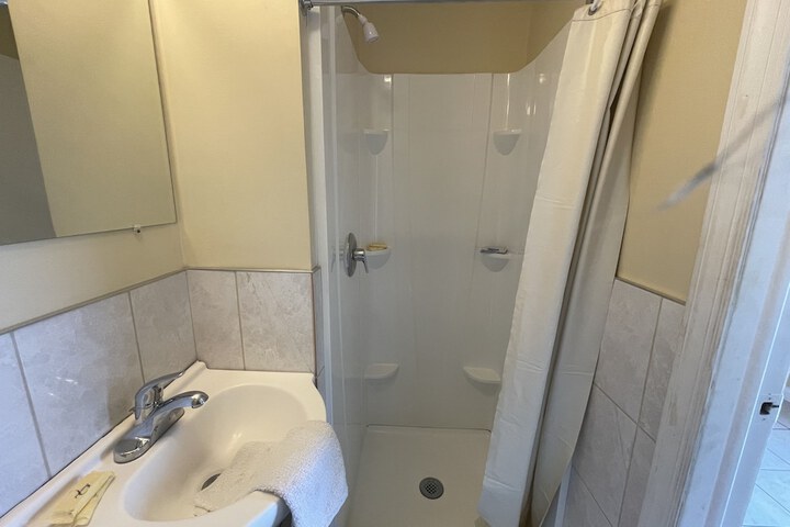 Room 126 of 135