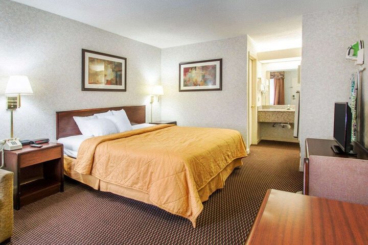 Room 37 of 46