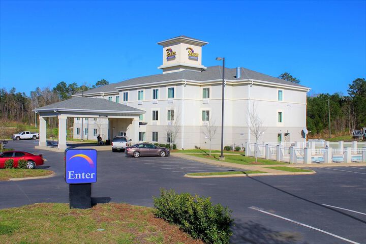 Hotel 2 of 46