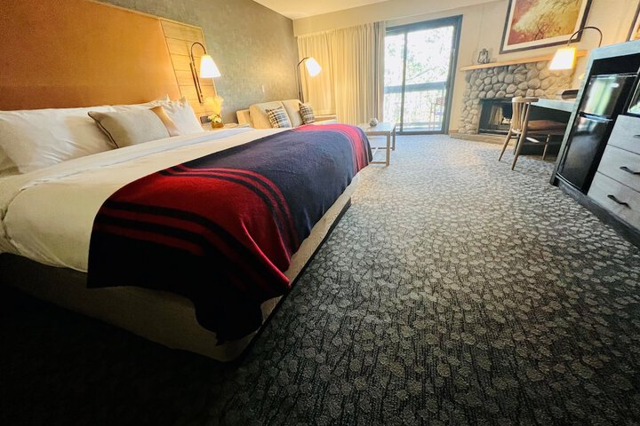 Riverhouse Lodge