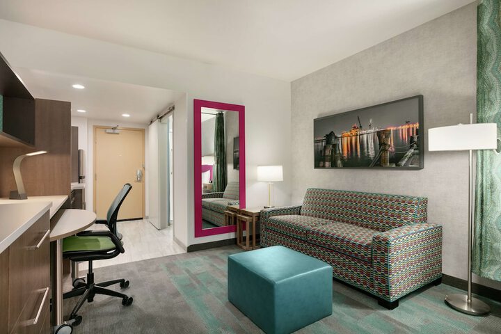 Home2 Suites by Hilton Norfolk Airport