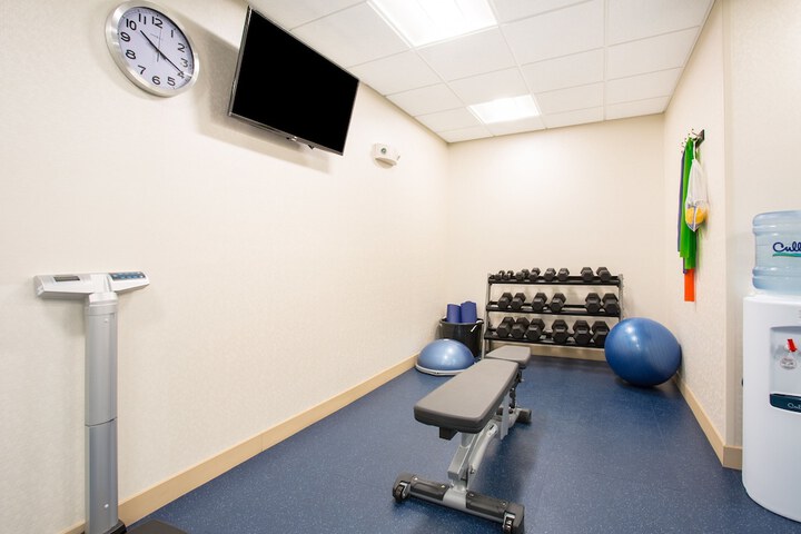 Holiday Inn Express & Suites Rapid City - Rushmore South by IHG
