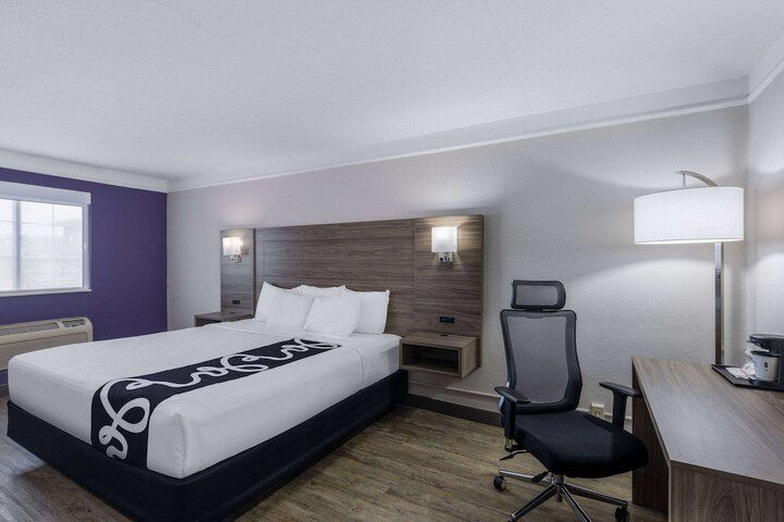 Room 29 of 47
