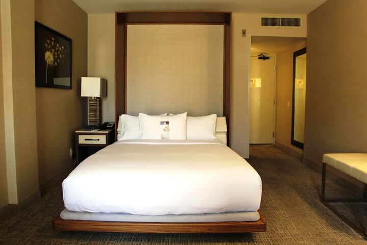 DoubleTree by Hilton Fresno Convention Center