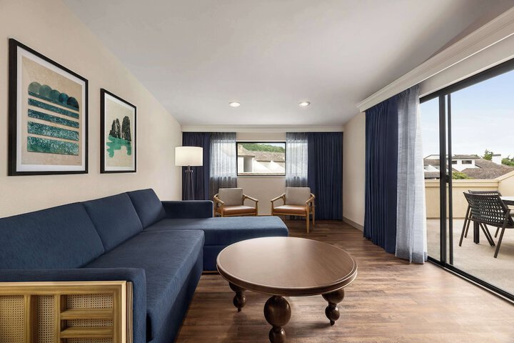 Room 78 of 100