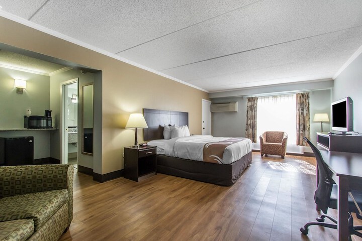 Room 19 of 31