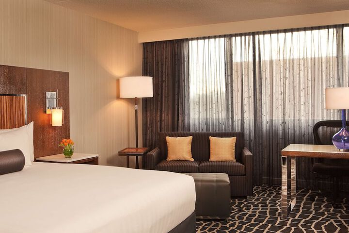 Hotel 2 of 52