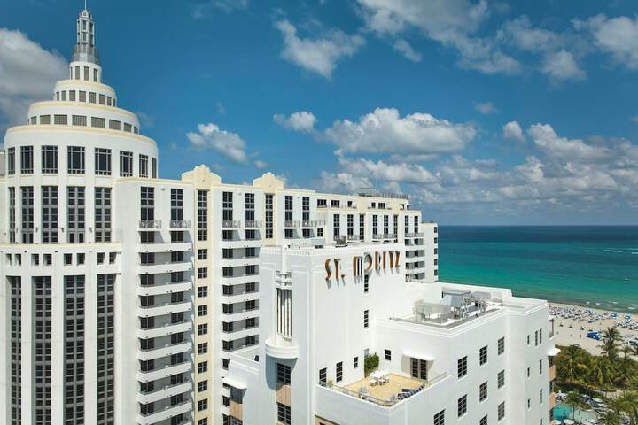 Loews Miami Beach Hotel – South Beach