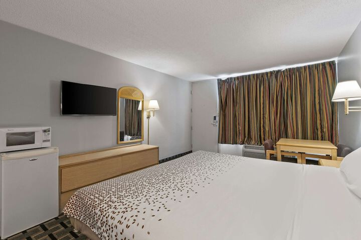 Room 55 of 60