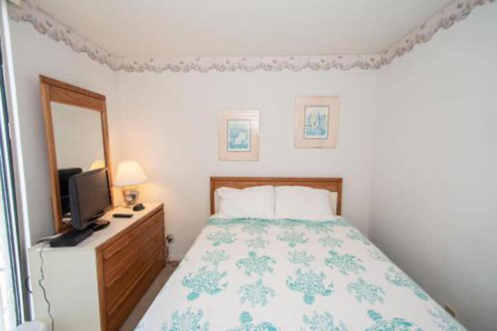 Sea Castle 8 G by Palmetto Vacation Rentals