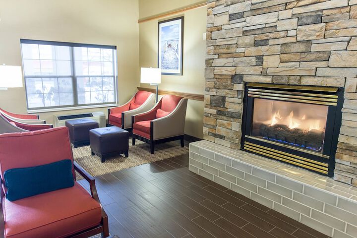 Comfort Suites Marquette
