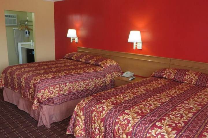 Room 15 of 21