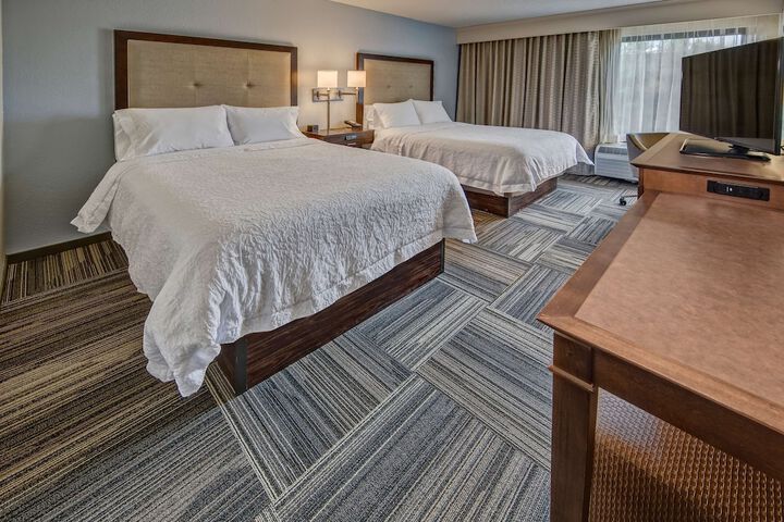 Room 9 of 28