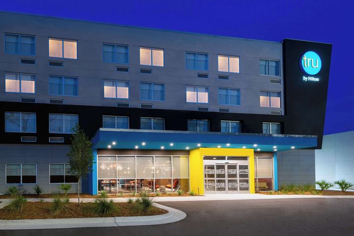 Hotel 2 of 33