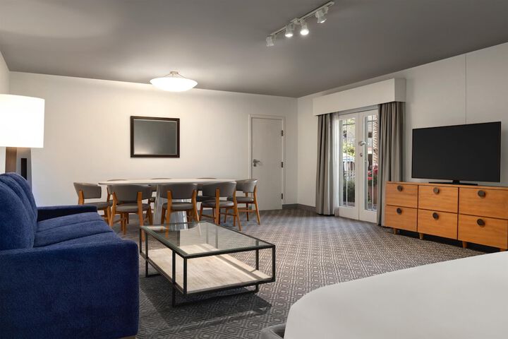 Hilton Scottsdale Resort & Villas