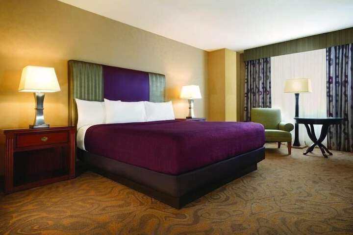 Room 5 of 38