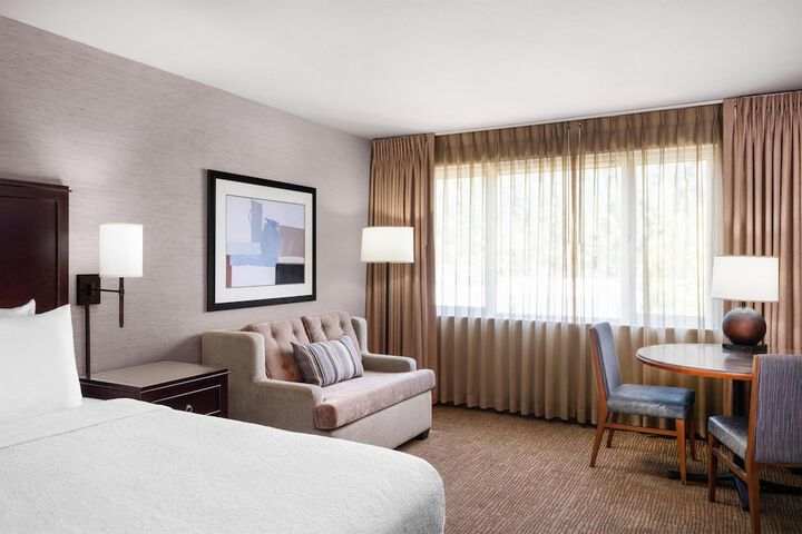 Eastgate Hotel BW Signature Collection