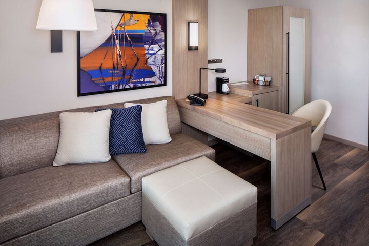 Hyatt Place Mount Pleasant Towne Centre